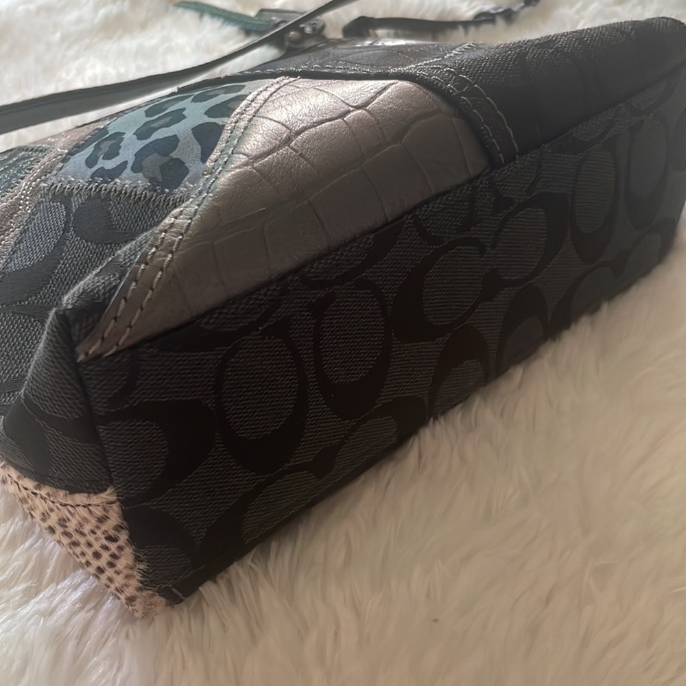 Y2K Mini Coach Patchwork Purse - Picture 5 of 16